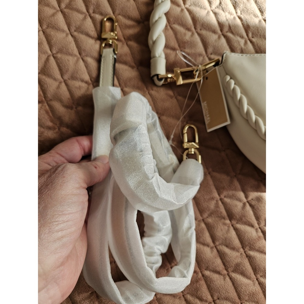 NWT Michael Kors Kyla Small Leather Convertible Pochette Lt. Cream w/Strap - Picture 4 of 8
